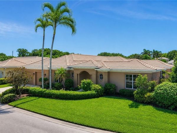 9030 Castle Harbour Circle, Vero Beach, FL 32963