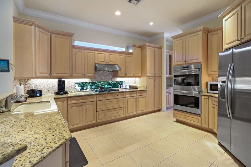 9030 Castle Harbour Circle, Vero Beach, FL 32963 Photo
