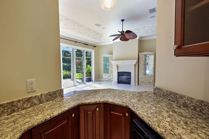 9030 Castle Harbour Circle, Vero Beach, FL 32963 Photo