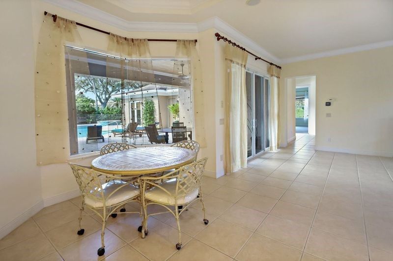 9030 Castle Harbour Circle, Vero Beach, FL 32963 Photo