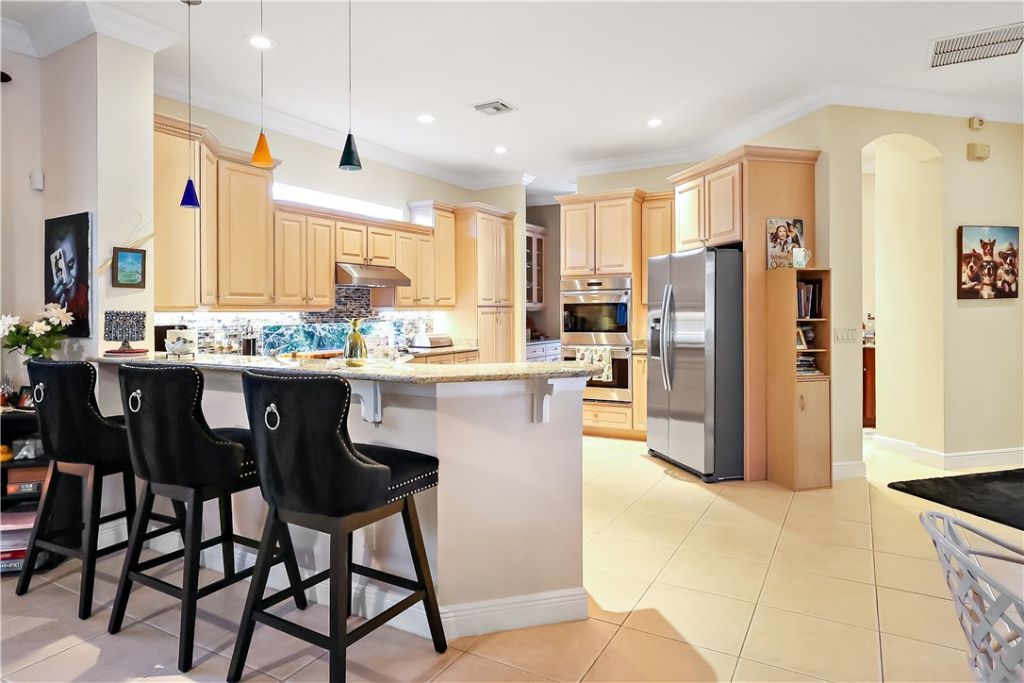 9030 Castle Harbour Circle, Vero Beach, FL 32963 Photo