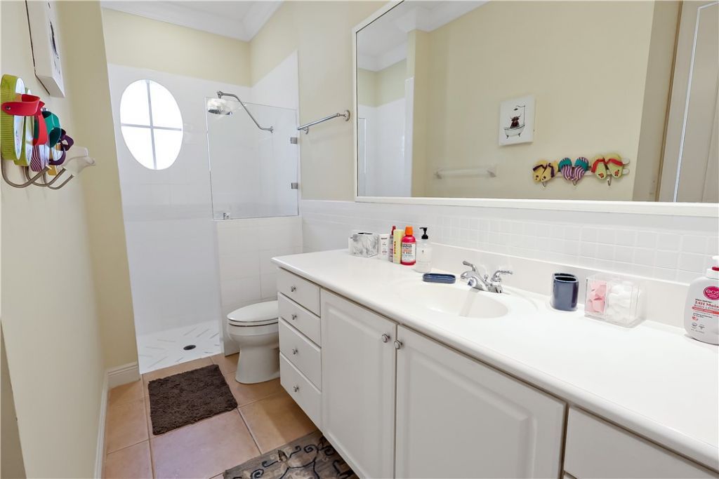 9030 Castle Harbour Circle, Vero Beach, FL 32963 Photo