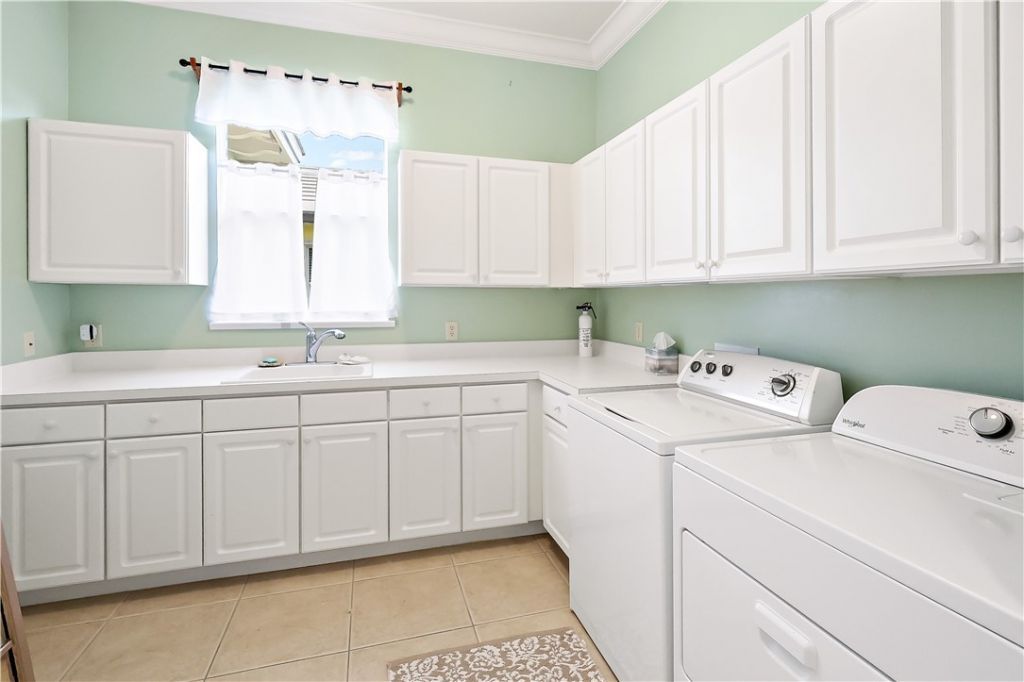 9030 Castle Harbour Circle, Vero Beach, FL 32963 Photo