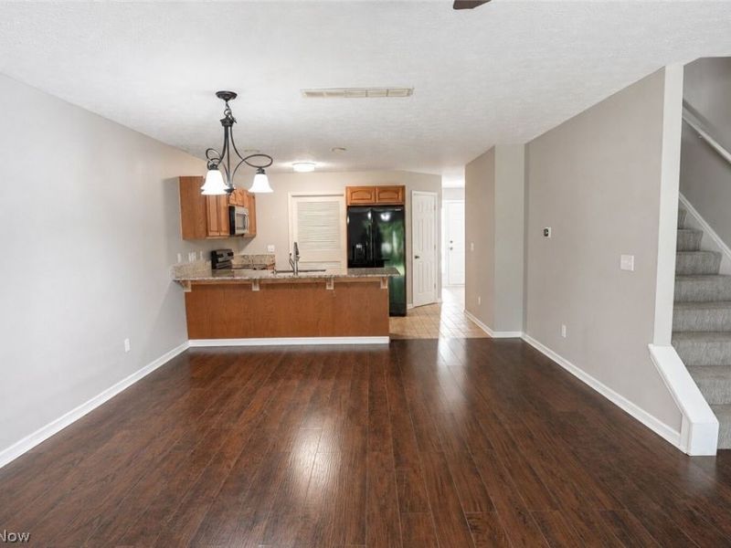 6387 Forest Park Drive, North Ridgeville, OH 44039 Photo 5