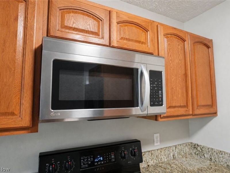 6387 Forest Park Drive, North Ridgeville, OH 44039 Photo 8