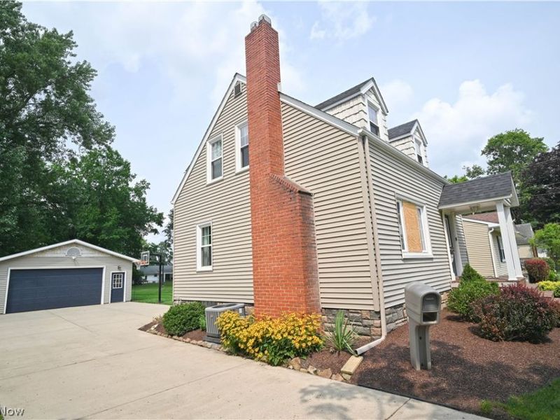 482 Ewing Road, Youngstown, OH 44512 Photo 5