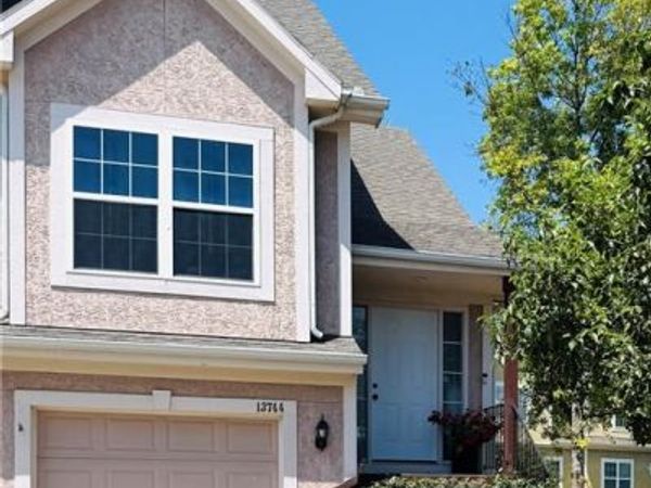 13744 Grove Avenue, Bonner Springs, KS 66012
