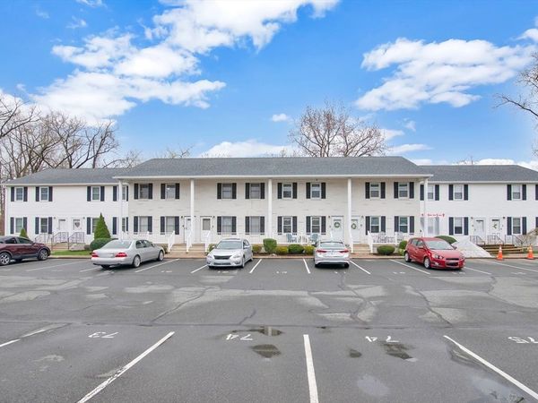 200 Lambert Ter, Unit 11, Chicopee, MA 01020