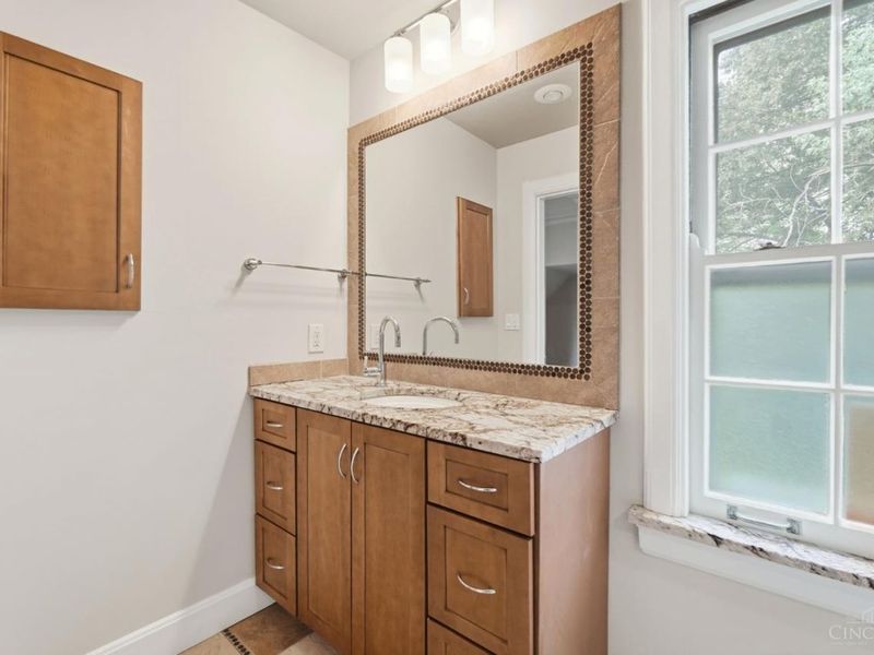 5922 Winton Ridge Lane, Cincinnati, OH 45232 Photo 35