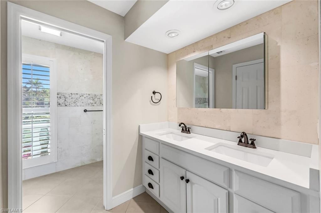 13750 Mcgregor Blvd, Fort Myers, FL 33919 Photo
