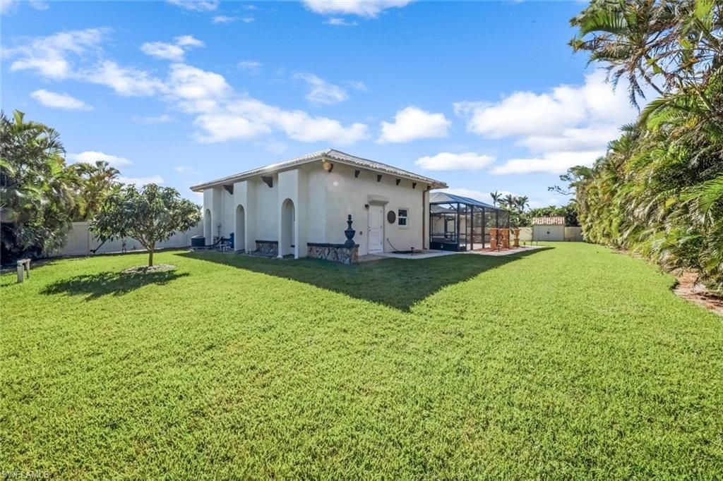 13750 Mcgregor Blvd, Fort Myers, FL 33919 Photo
