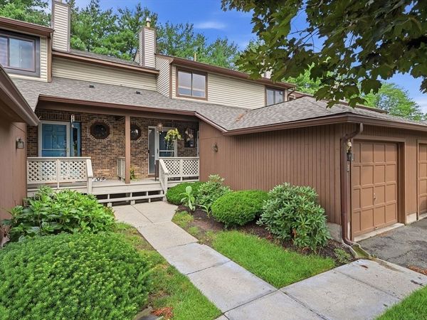 13 Ash Ln, Unit 13, Agawam, MA 01001