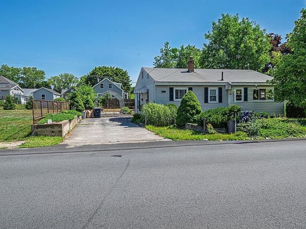 18 Pershing Street, Nashua, NH 03060