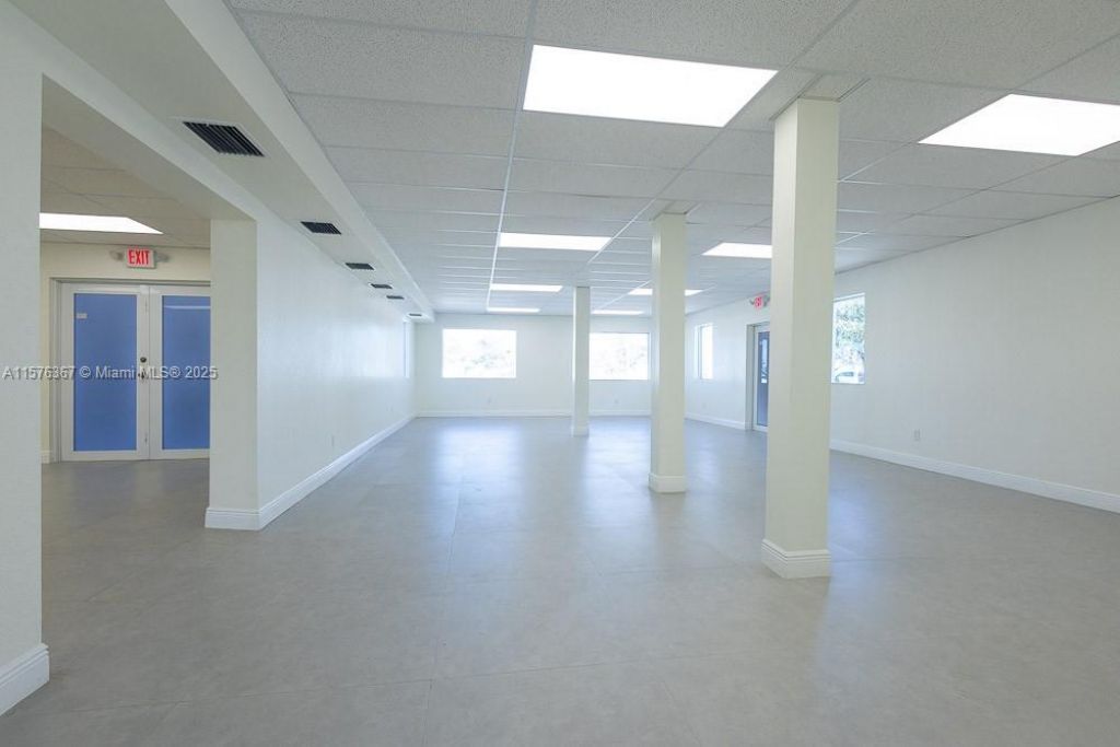 5232 Pembroke Rd , West Park, FL 33021 Photo