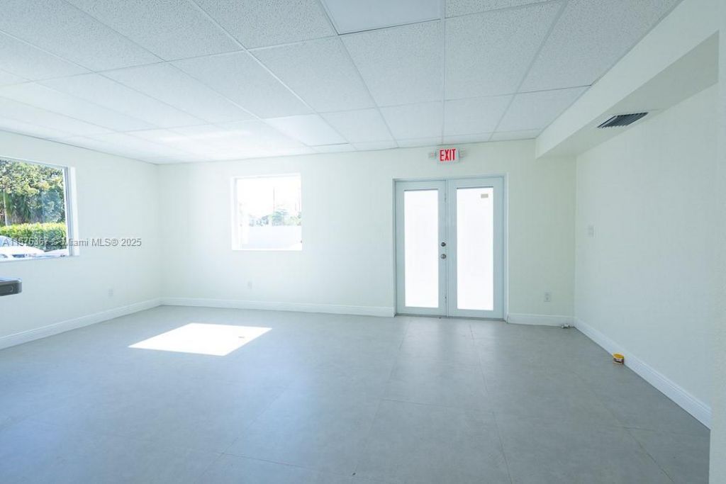 5232 Pembroke Rd , West Park, FL 33021 Photo