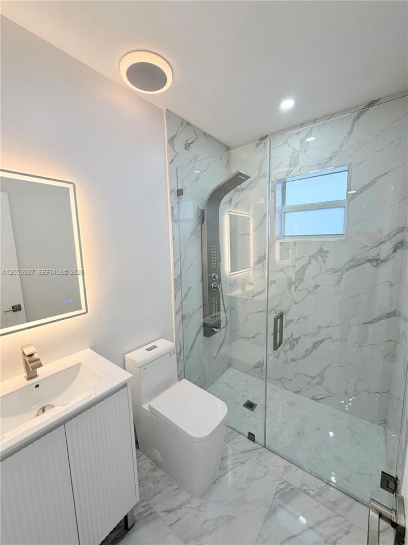 3390 NW 50th St , Unit 3390, Miami, FL 33142 Photo