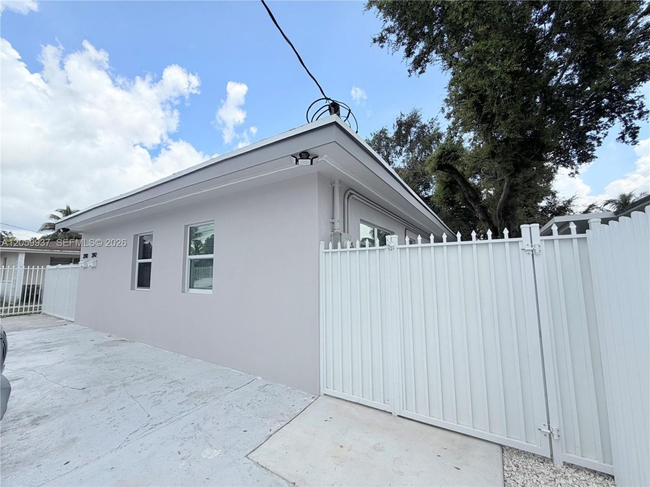 3390 NW 50th St , Unit 3390, Miami, FL 33142 Photo