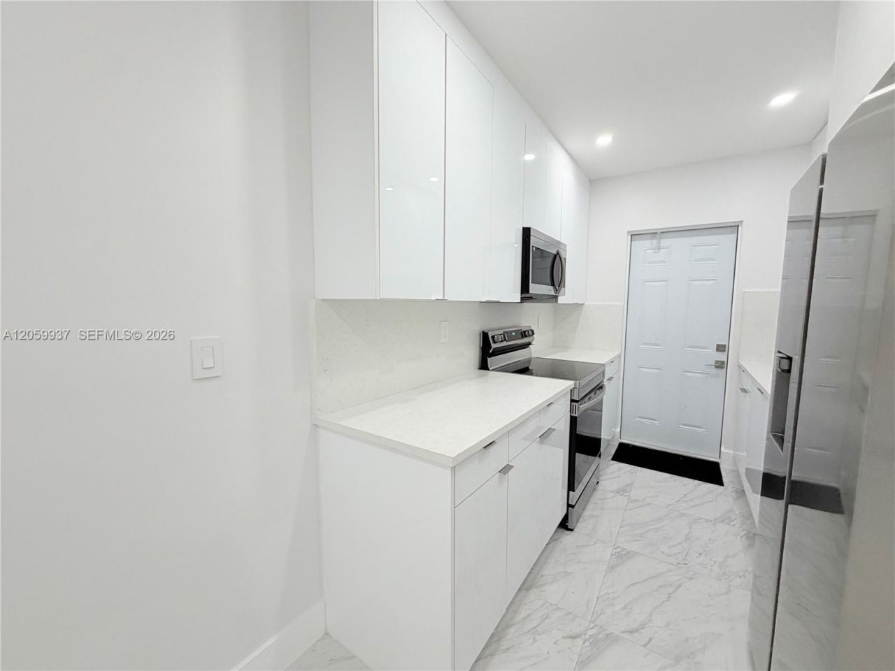 3390 NW 50th St , Unit 3390, Miami, FL 33142 Photo