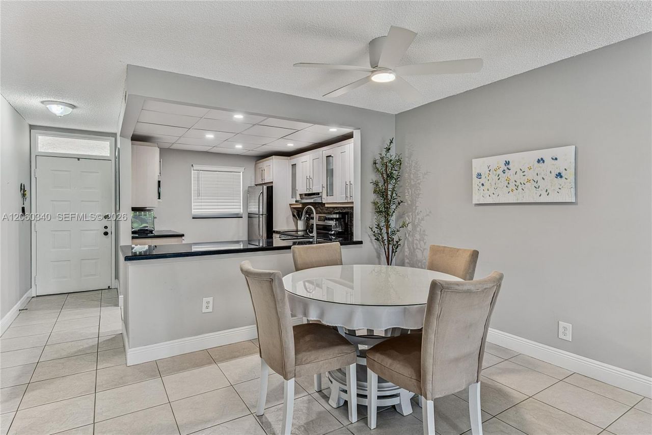 1541 S Ocean Blvd, Unit 313, Lauderdale by the Sea, FL 33062 Photo