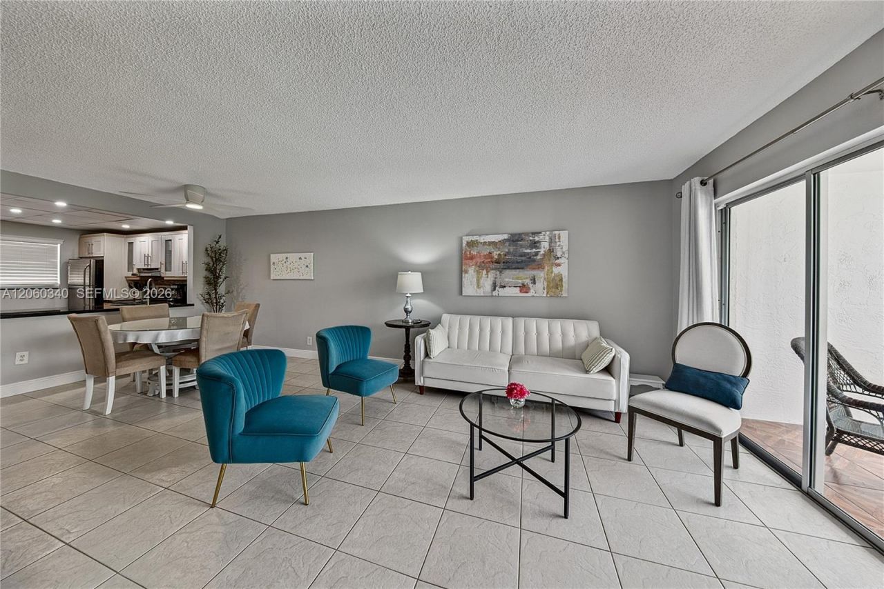 1541 S Ocean Blvd, Unit 313, Lauderdale by the Sea, FL 33062 Photo