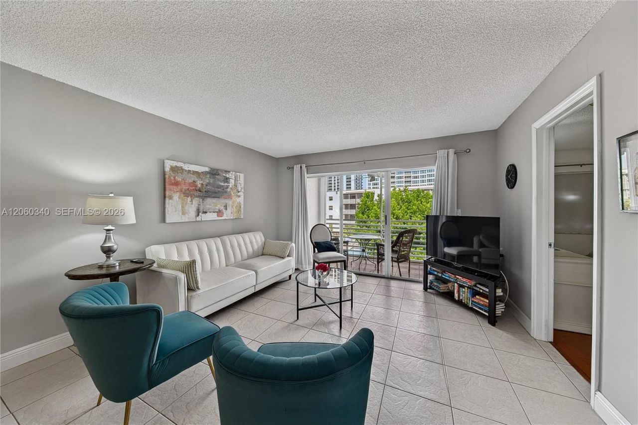 1541 S Ocean Blvd, Unit 313, Lauderdale by the Sea, FL 33062 Photo