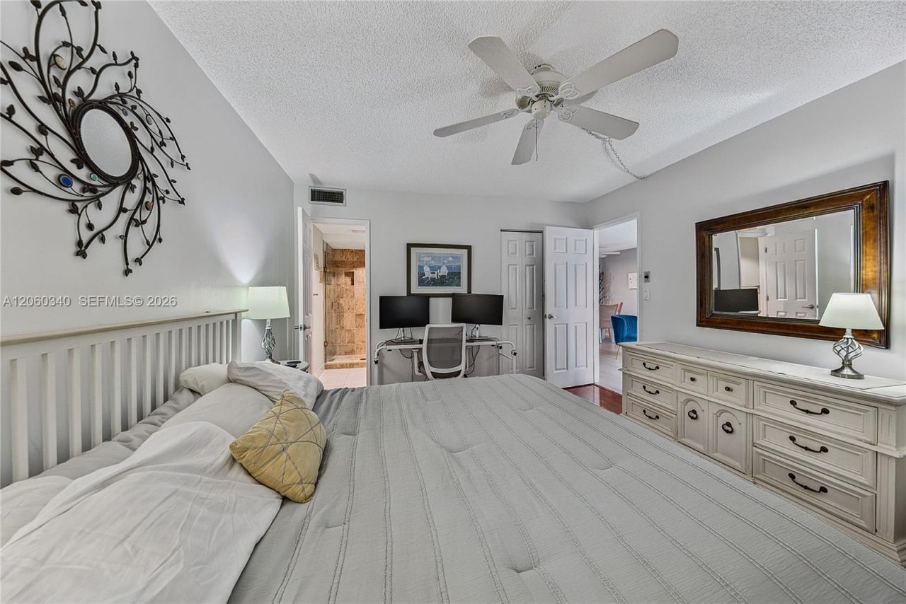 1541 S Ocean Blvd, Unit 313, Lauderdale by the Sea, FL 33062 Photo