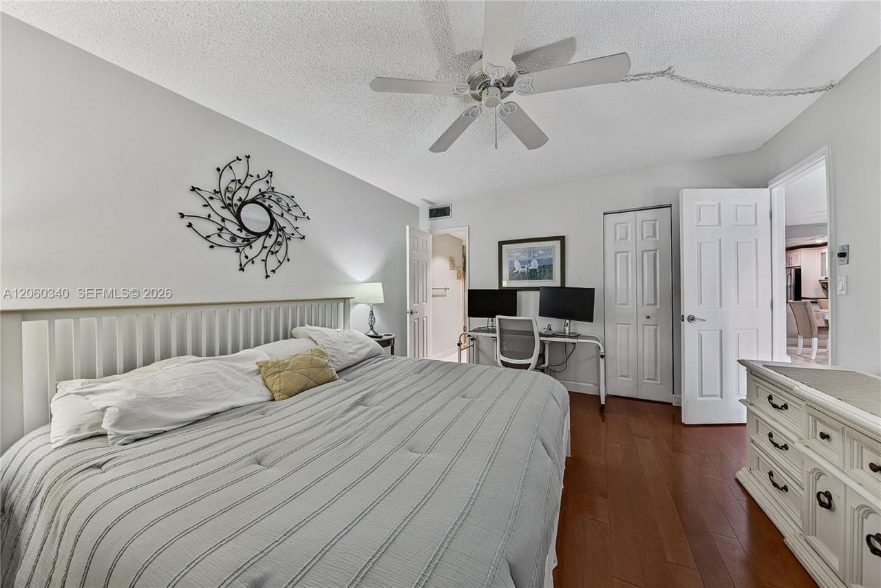 1541 S Ocean Blvd, Unit 313, Lauderdale by the Sea, FL 33062 Photo