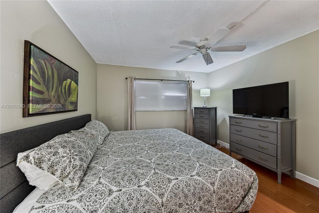 1541 S Ocean Blvd, Unit 313, Lauderdale by the Sea, FL 33062 Photo
