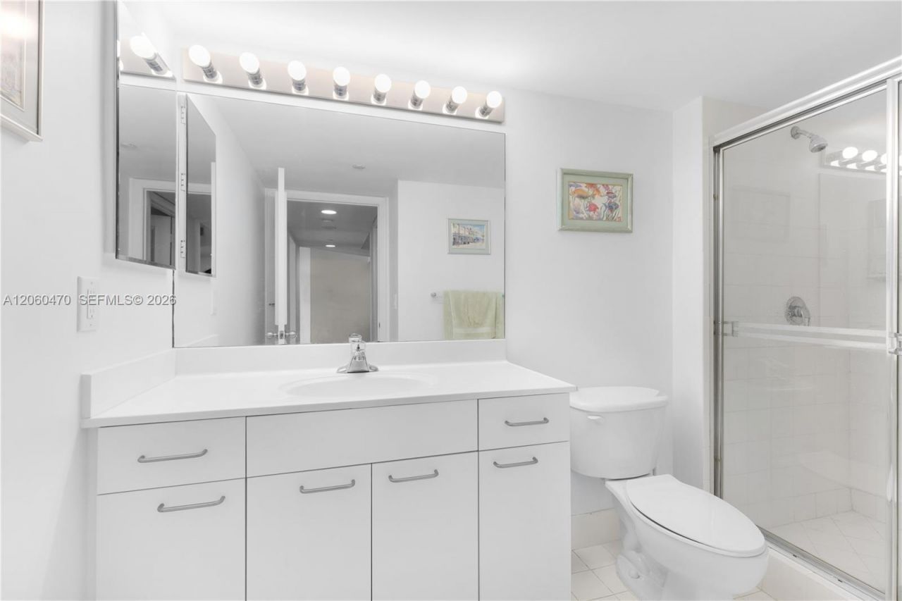21055 Yacht Club Dr, Unit 1804, Aventura, FL 33180 Photo