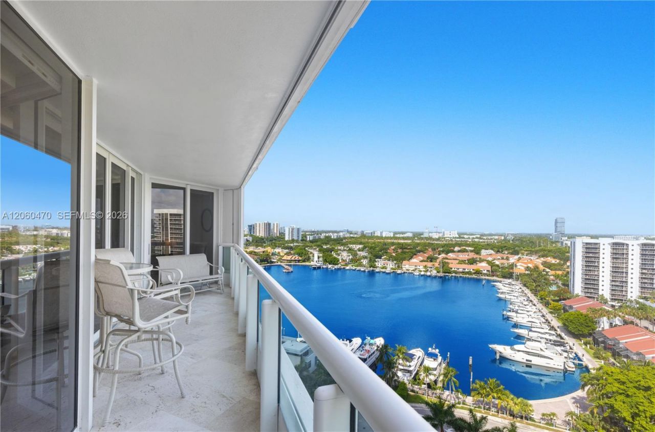 21055 Yacht Club Dr, Unit 1804, Aventura, FL 33180 Photo