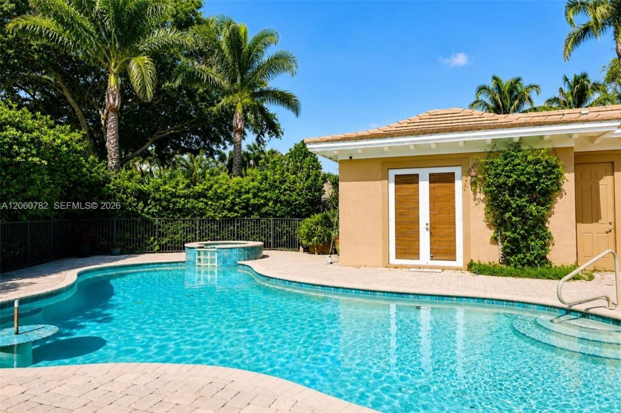 9030 Castle Harbour Cir, Vero Beach, FL 32963 Photo