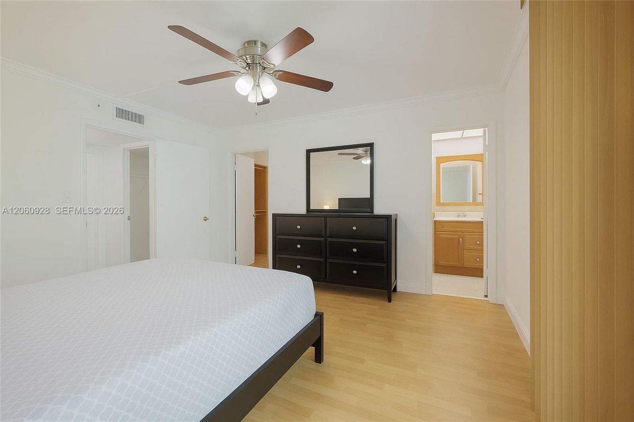 8760 SW 133rd Ave Rd , Unit 220, Miami, FL 33183 Photo