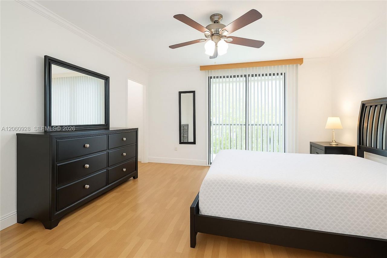8760 SW 133rd Ave Rd , Unit 220, Miami, FL 33183 Photo