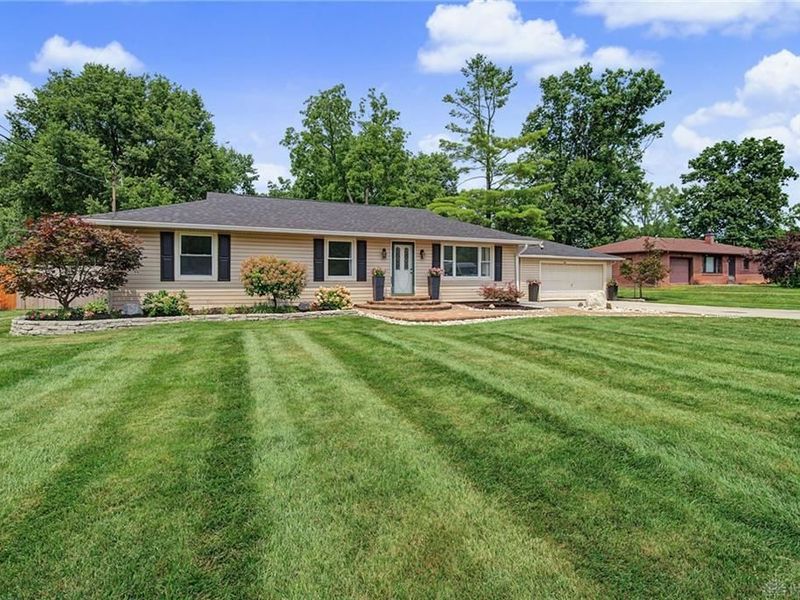 1872 Ryan Road, Clearcreek Township, OH 45066 Photo 4
