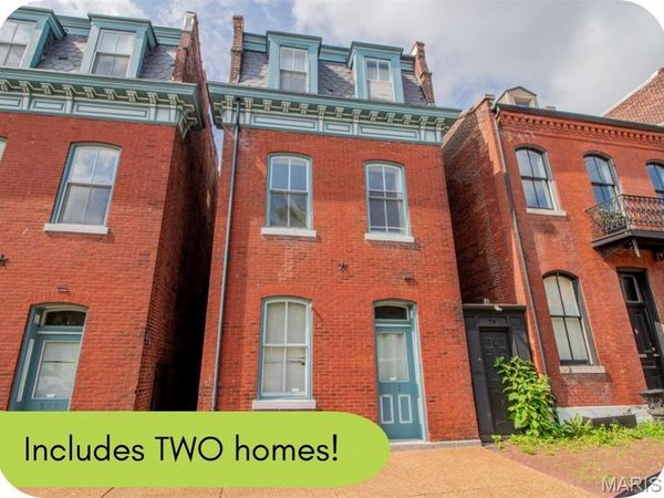 912 Russell Boulevard , St Louis, MO 63104