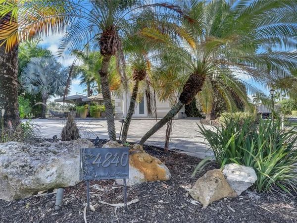4840 CARRIAGE CT , NAPLES, FL 34114