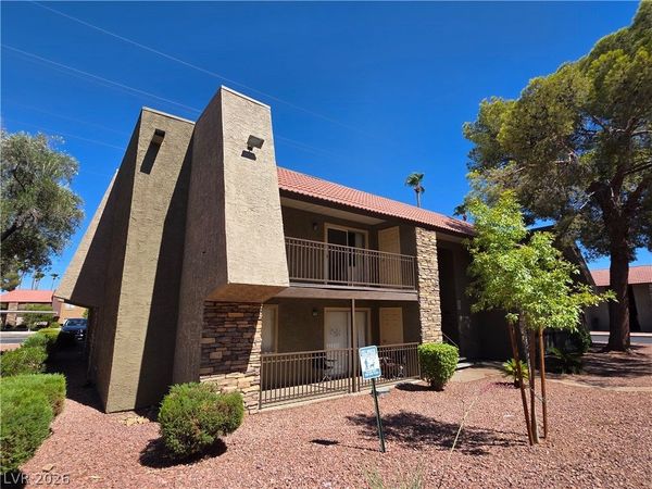 5134 River Glen Drive , Unit 240, Las Vegas, NV 89103