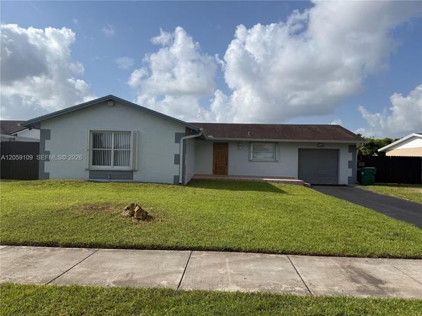13430 SW 79th St , Miami, FL 33183
