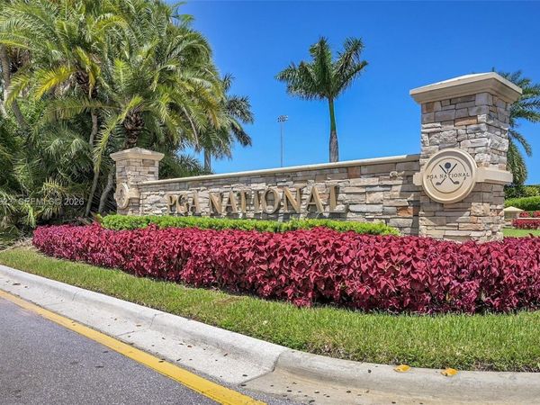 362 Prestwick Cir , Unit 3, Palm Beach Gardens, FL 33418