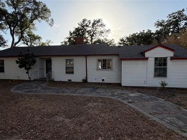 2522 N Hughes Avenue, Fort Worth, TX 76103