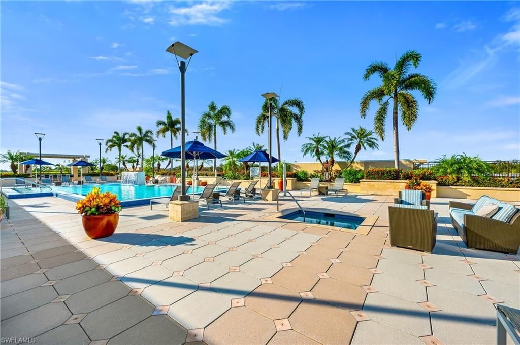 9115 Strada Pl, Unit 5414, Naples, FL 34108 Photo