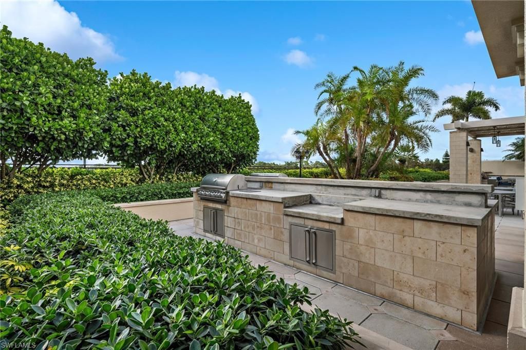 9115 Strada Pl, Unit 5414, Naples, FL 34108 Photo