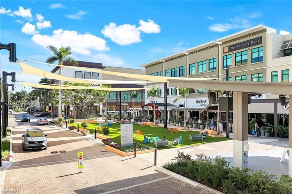 9115 Strada Pl, Unit 5414, Naples, FL 34108 Photo