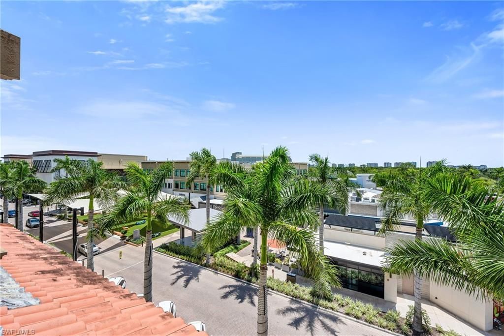 9115 Strada Pl, Unit 5414, Naples, FL 34108 Photo