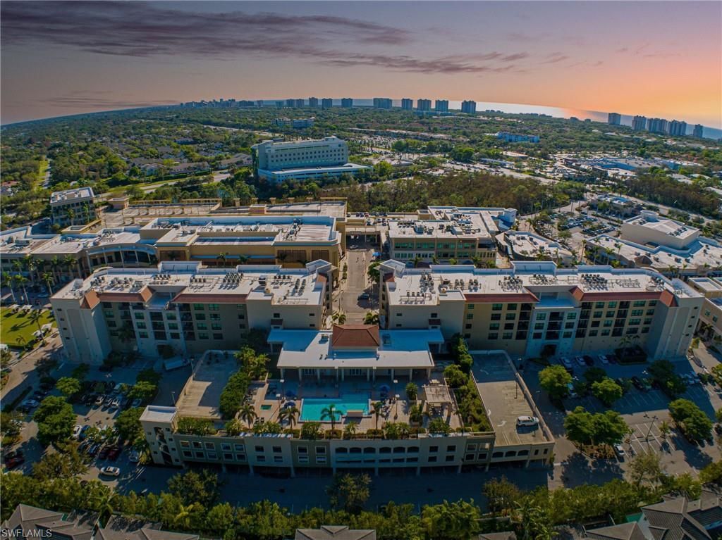 9115 Strada Pl, Unit 5414, Naples, FL 34108 Photo