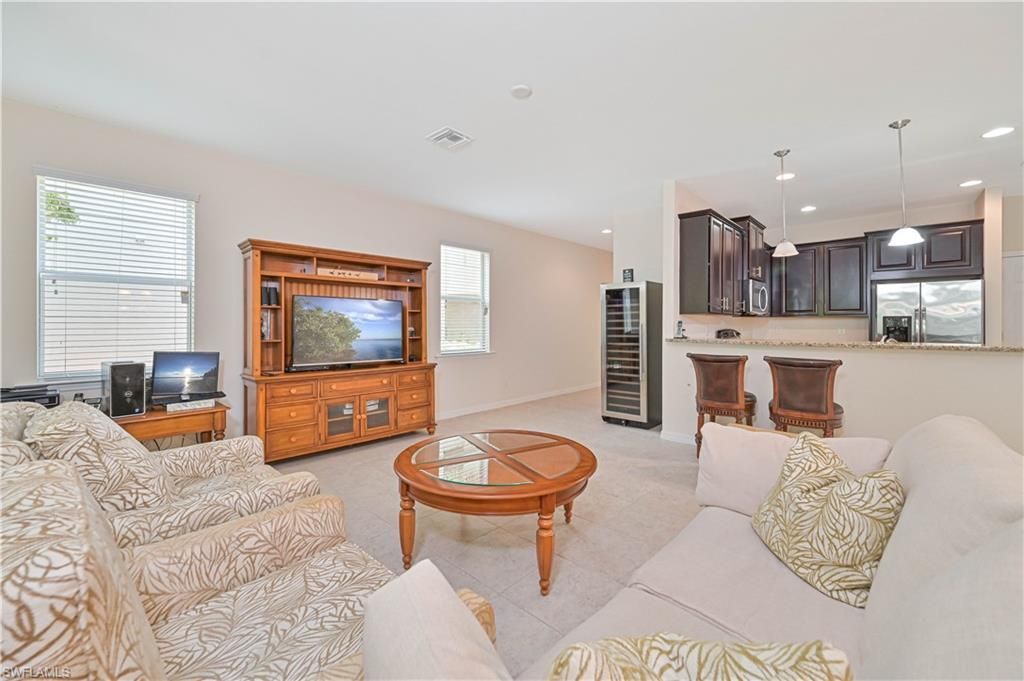 19531 Bowring Park Rd, Unit 106, Fort Myers, FL 33967 Photo