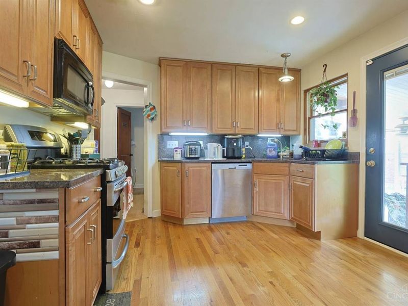 2855 Allview Circle, Cincinnati, OH 45238 Photo 12