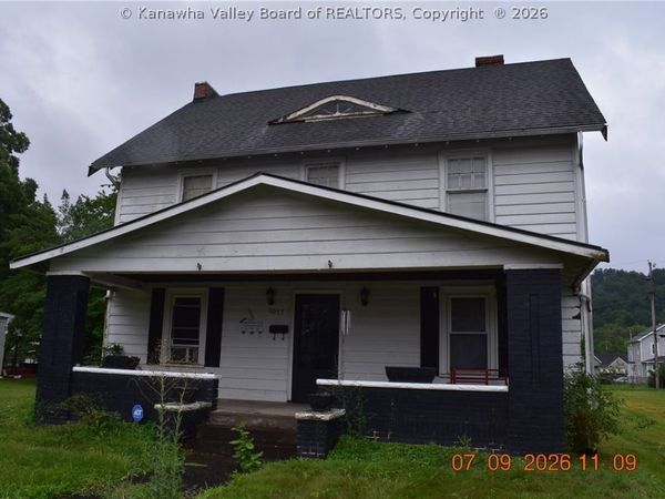 1017 Monroe Avenue, Huntington, WV 25704
