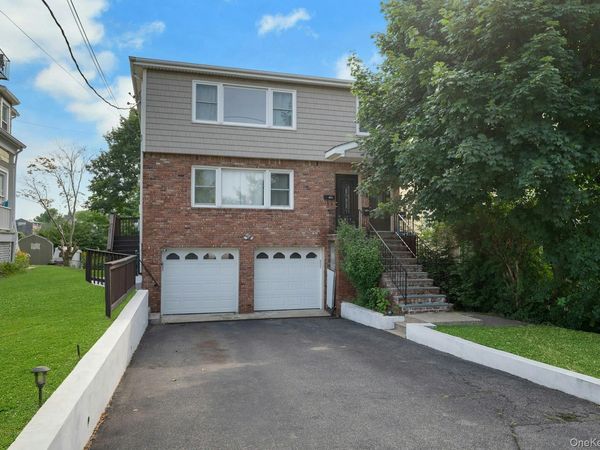 162 Woodland Avenue, New Rochelle, NY 10805