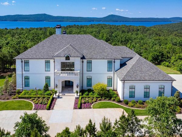 219 Waterview Garden Lane , Roland, AR 72135